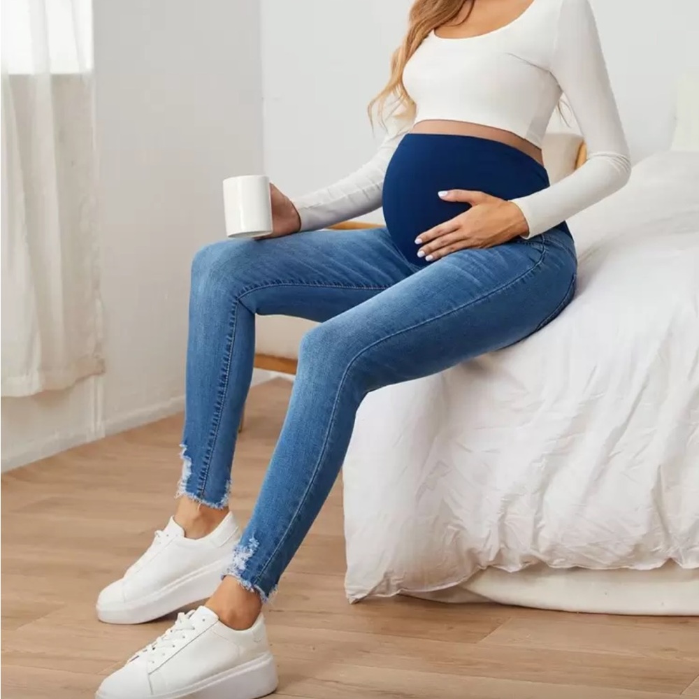 SHEIN Women's Skinny Blue Maternity Jeans